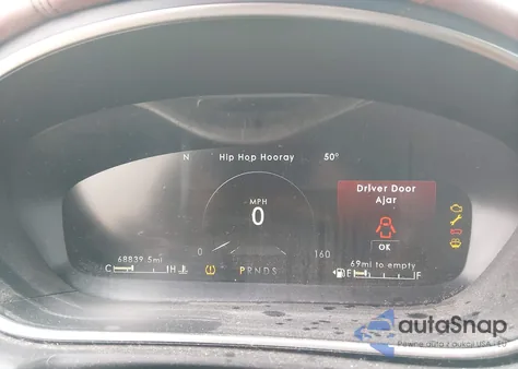 2019 Lincoln Nautilus Black Label z USA, uszkodzony, nr VIN 2LMPJ7J94KBL18657